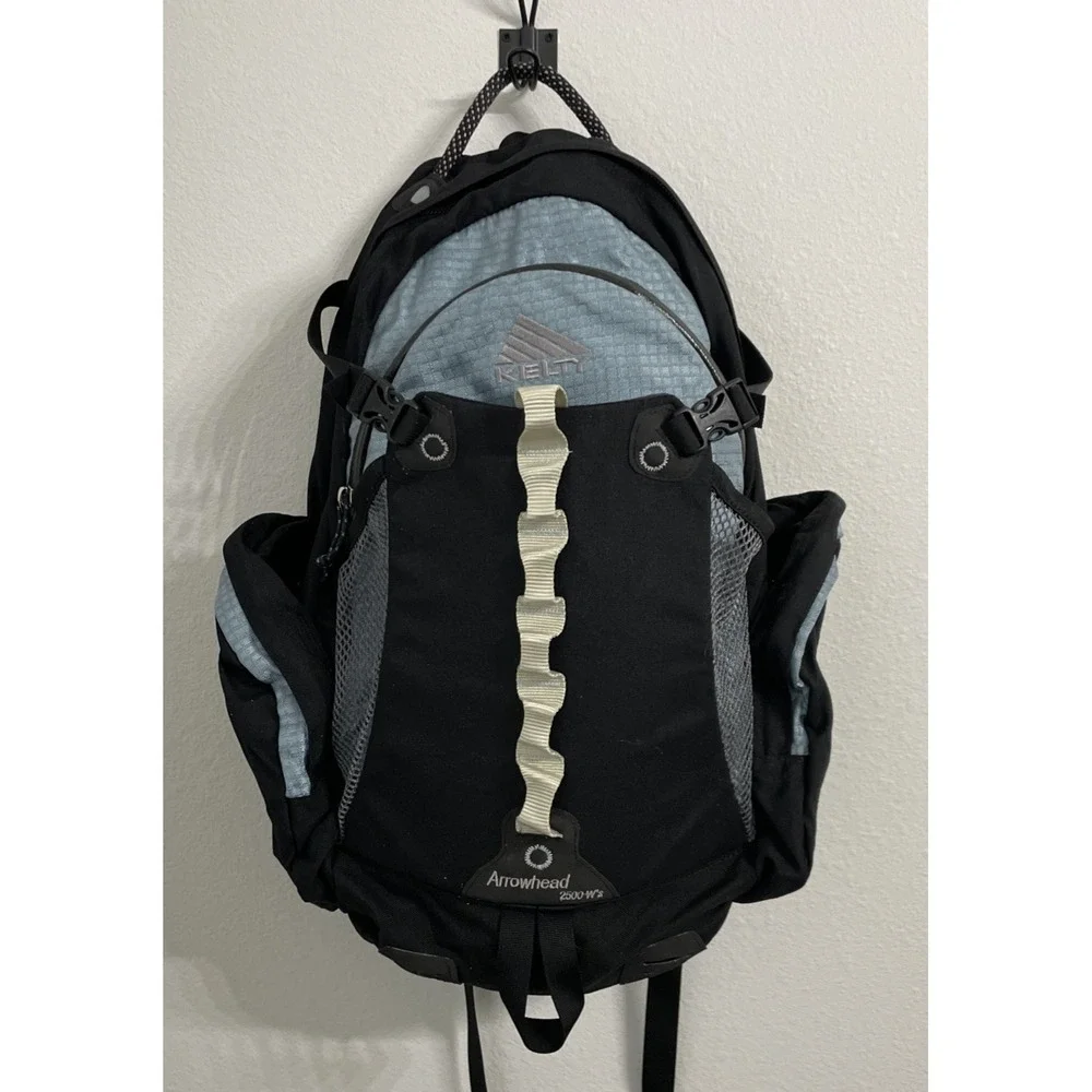 kelty arrowhead 2500 backpack Strike 2300 This Rolltop Pack from Frost River is designed to keep water out Kelty Raven 2500 Review